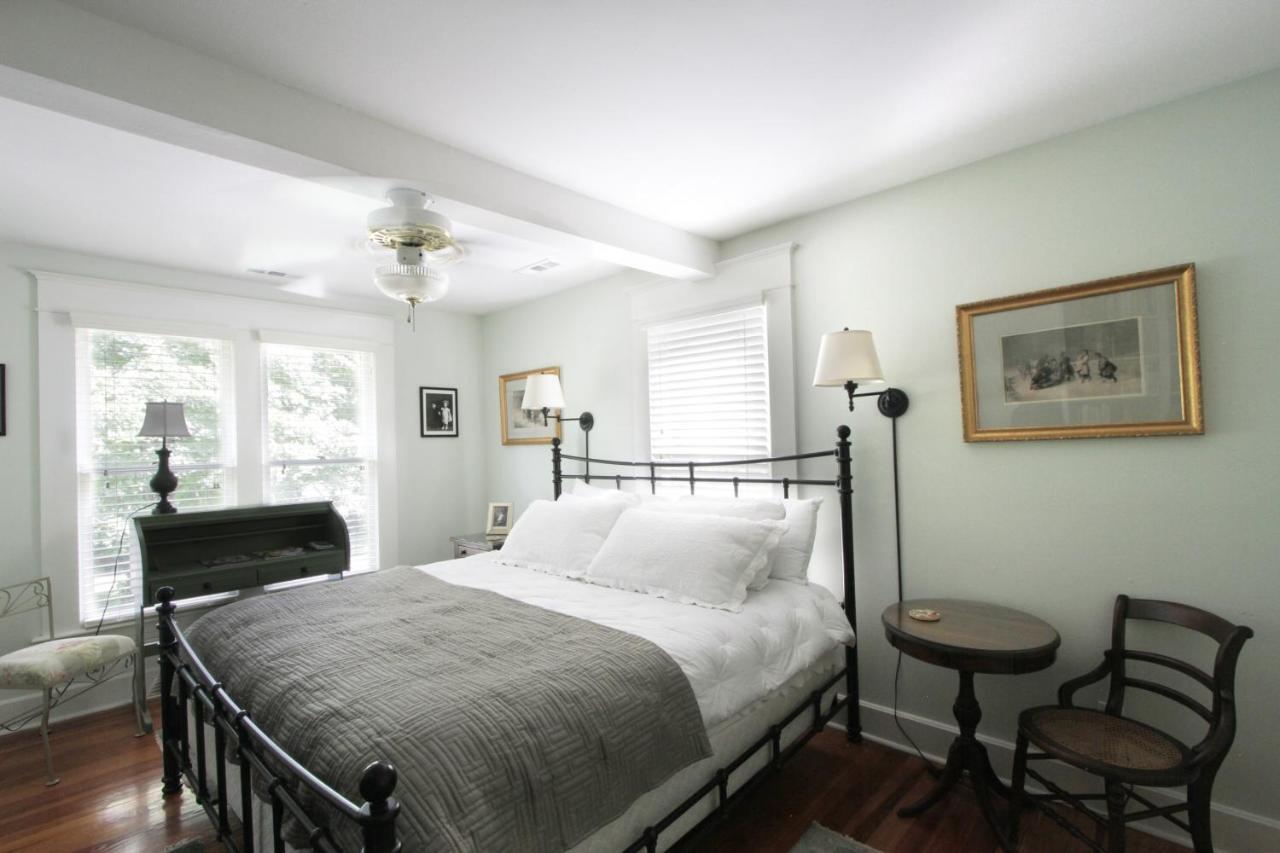 Dickson Street Bed & Breakfast Fayetteville Exteriör bild